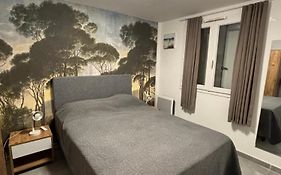 Chez Jeff Lucchini