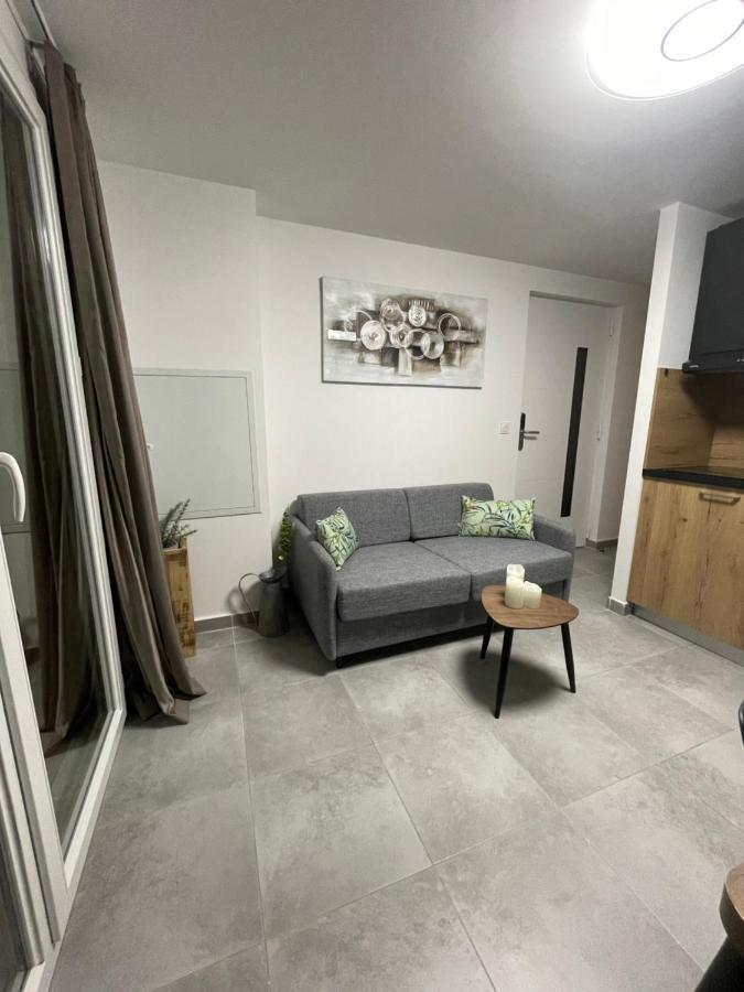 Chez Jeff Lucchini Apartment Леччи Екстериор снимка